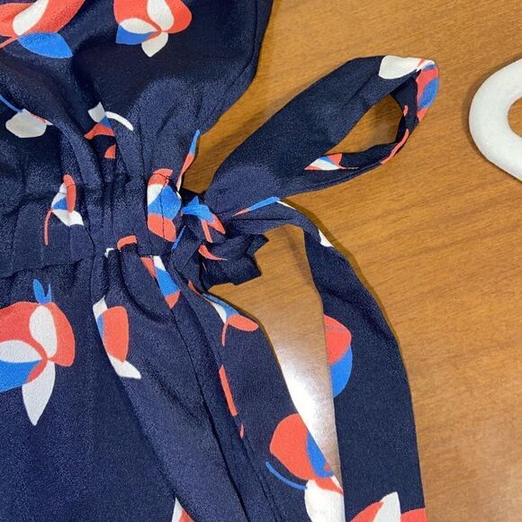 Knee length sleeveless dress size small - Picture 6 of 7